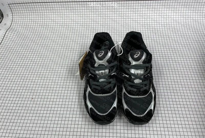 asics mistery box shark bredeer 6