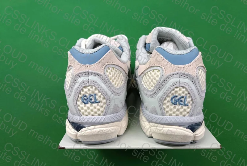 Asics New Gel Blue 4
