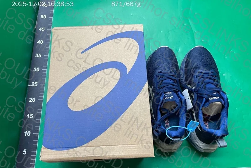 Asics Novablast Pro My Buddy 3