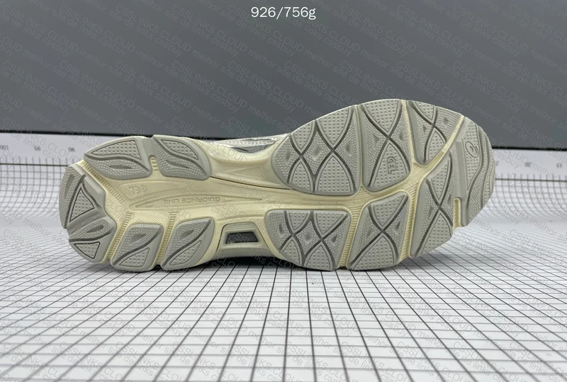 ASICS NYC - BLINDBOX 6