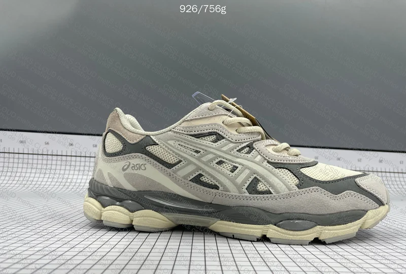 ASICS NYC - BLINDBOX 7