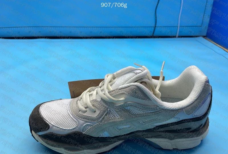 ASICS NYC CREAM BROWN YOLO 7