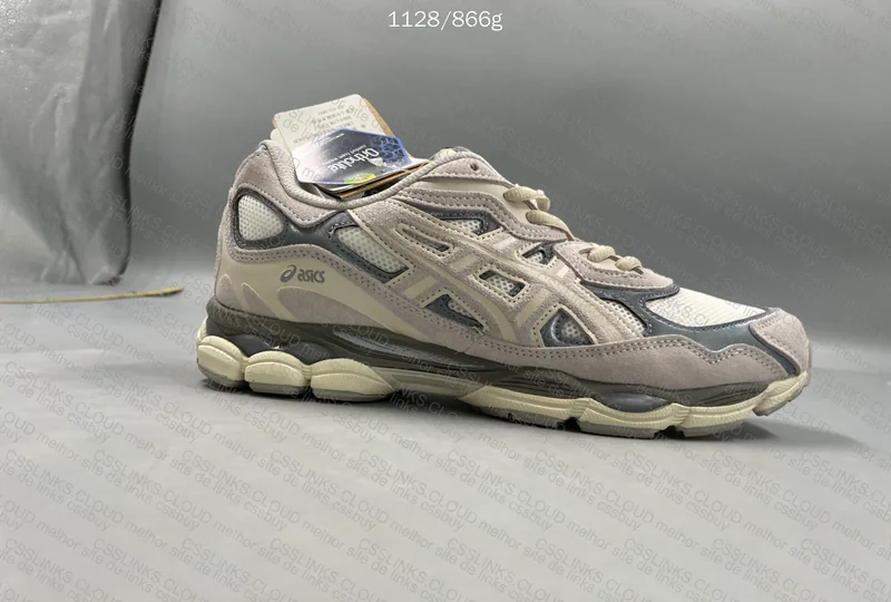 ASICS NYC GEL 4