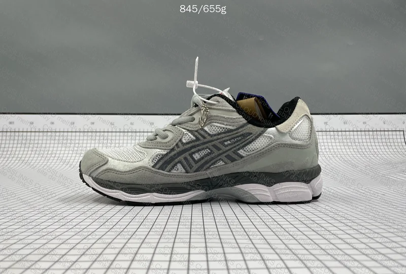 Asics nyc gel 4