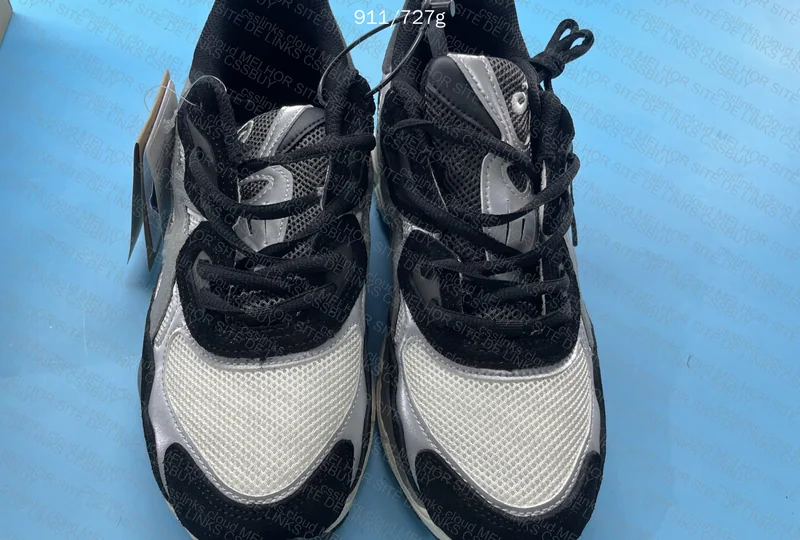 ASICS NYC GEL 3