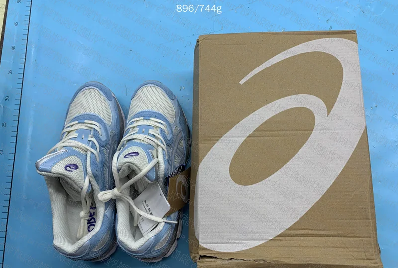 Asics NYC Gel
