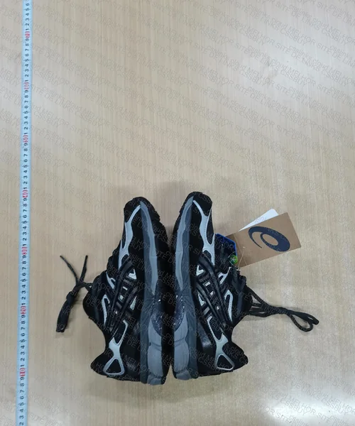 Asics NYC GEL