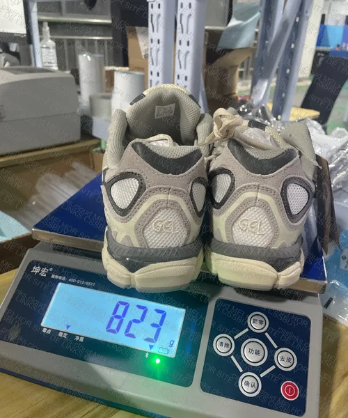 Asics Nyc GEL 2