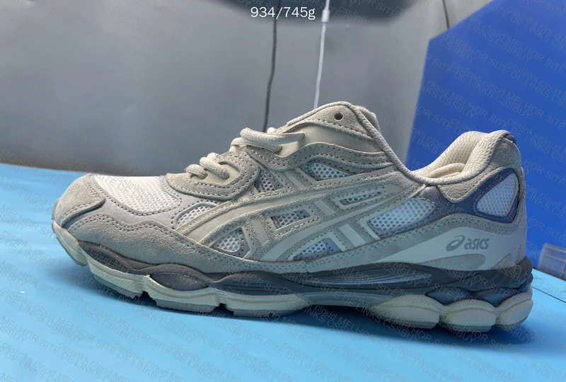 Asics nyc gel 5