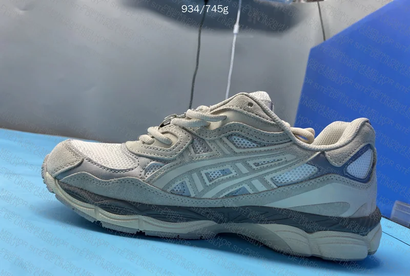 Asics nyc gel 8