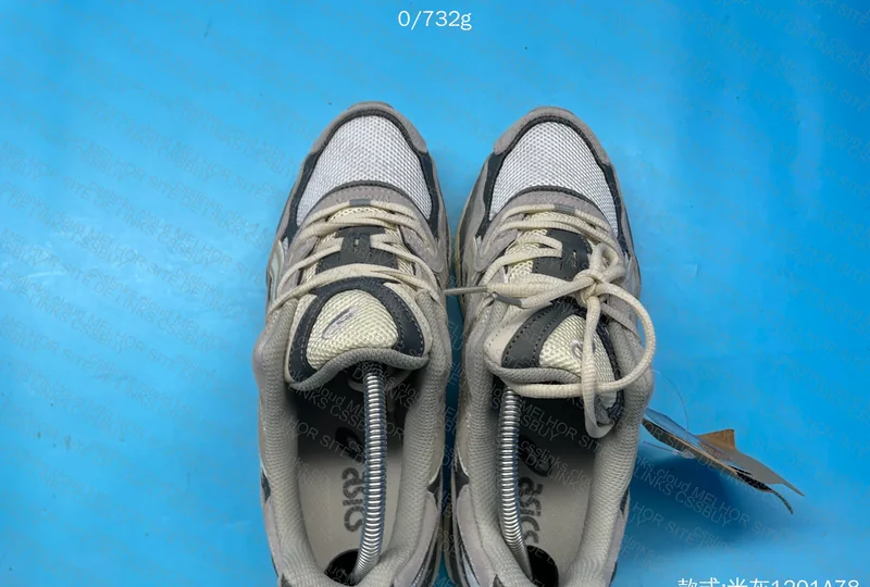 Asics NYC gel