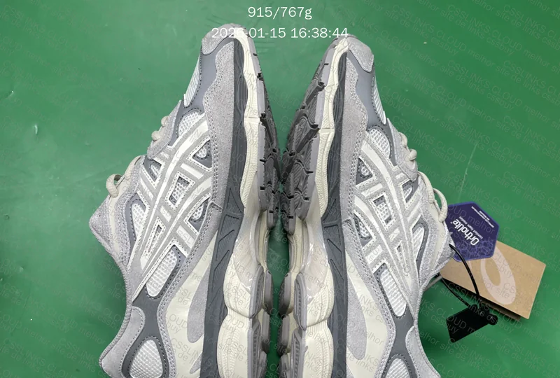 Asics nyc gel 6