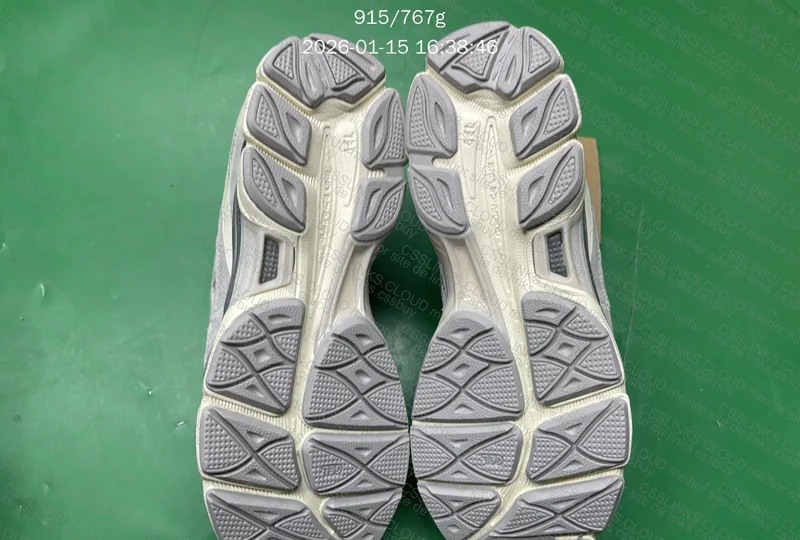 Asics nyc gel 8