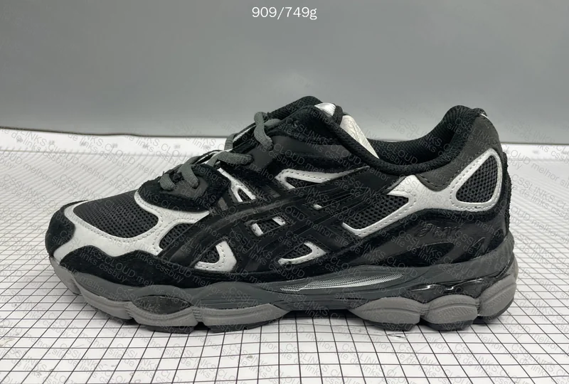 Asics NYC Mystery box JMDY 8