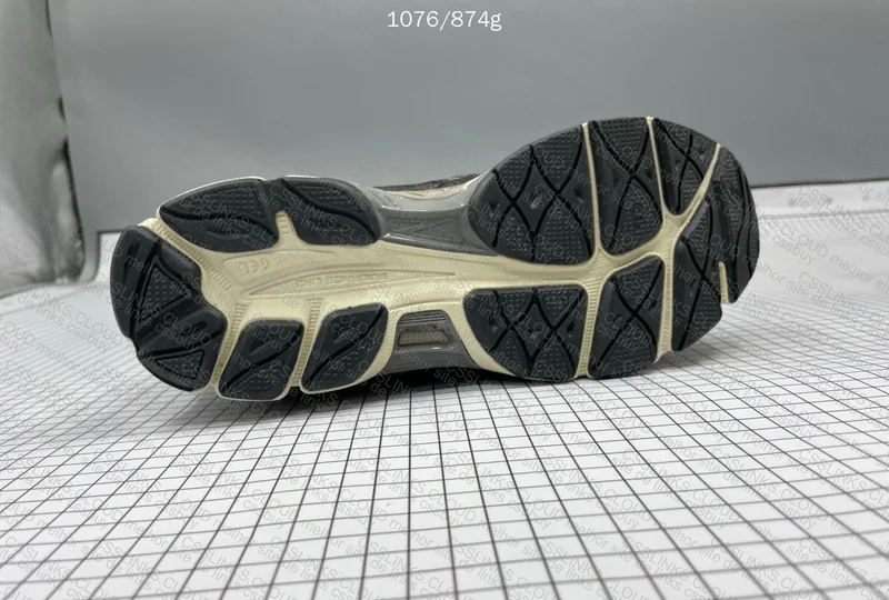 Asics NYC Sale JMDY 65¥ 8