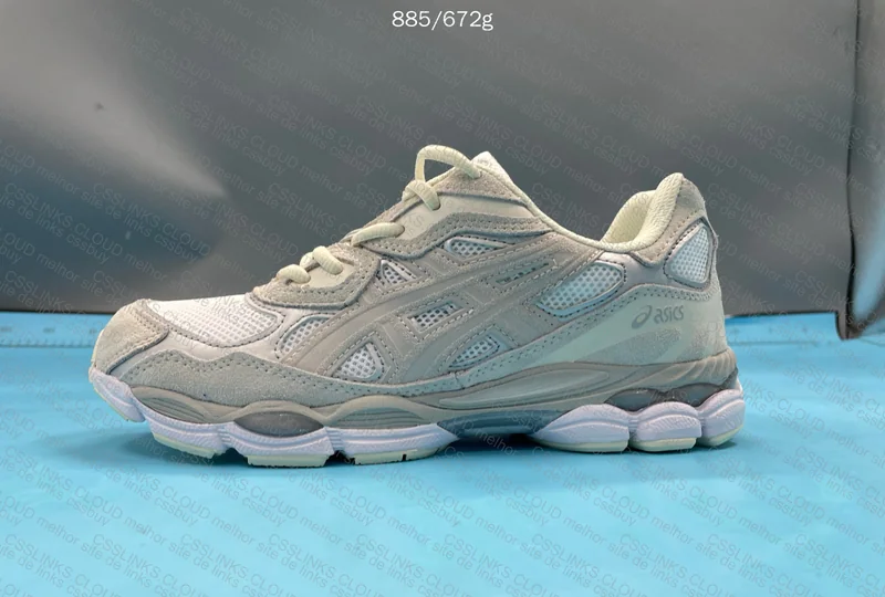 Asics NYC TG 5