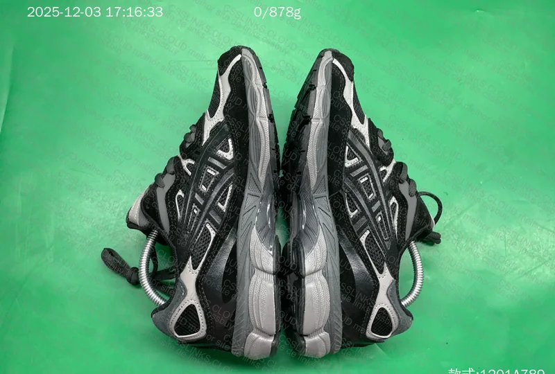 Assics NYC gel 4