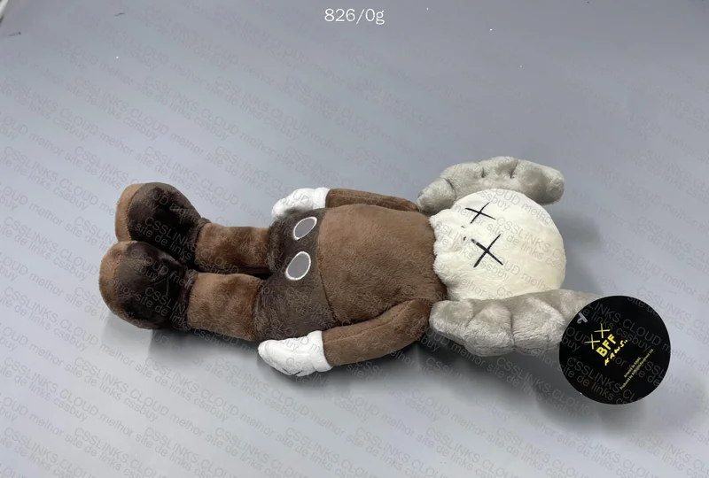 Update: Kaws 826g ☠ 5