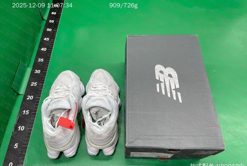 AY Batch SALE - NB9060 Triple white 3