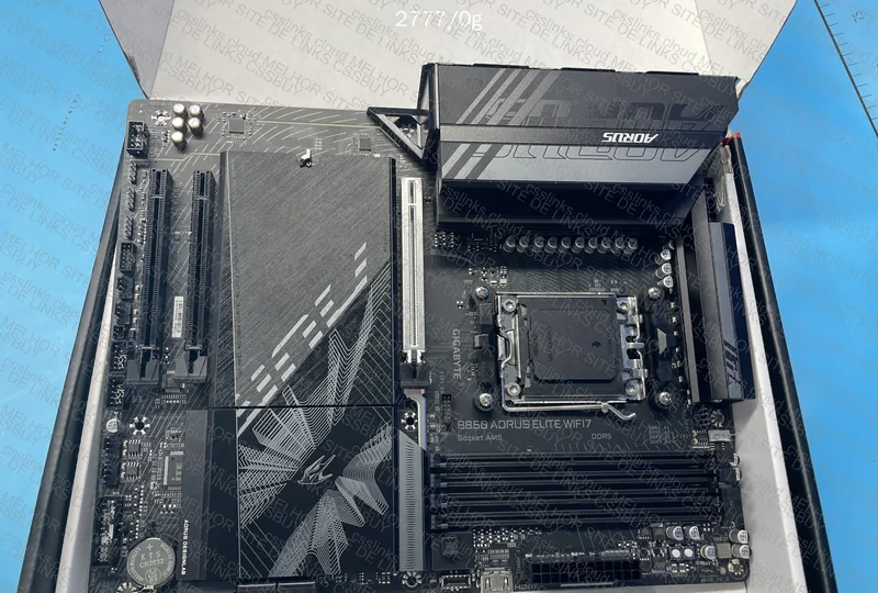 B850 Aorus Elite + Ryzen 7 7800X3D + Memoria Ram DDR5 6800Mhz 3