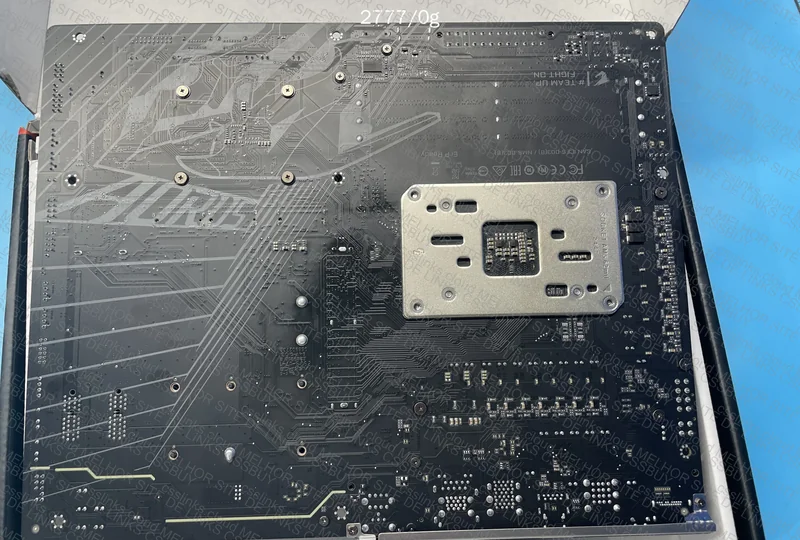 B850 Aorus Elite + Ryzen 7 7800X3D + Memoria Ram DDR5 6800Mhz 5