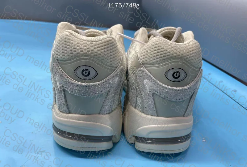 Bad Bunny × adidas originals Response CL 9
