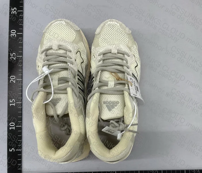 BAD BUNNY X ADIDAS RESPONSE CL WONDER WHITE 3