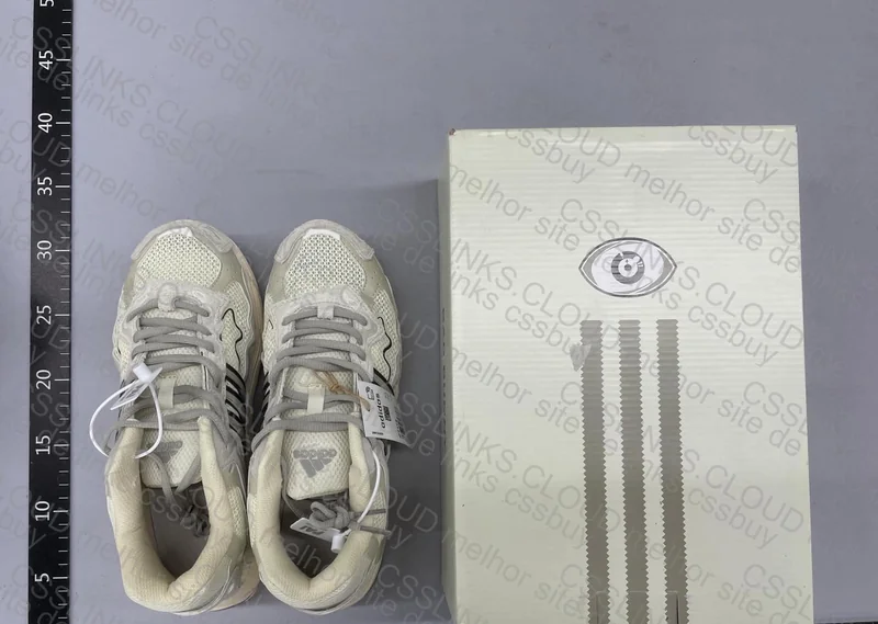 BAD BUNNY X ADIDAS RESPONSE CL WONDER WHITE 5