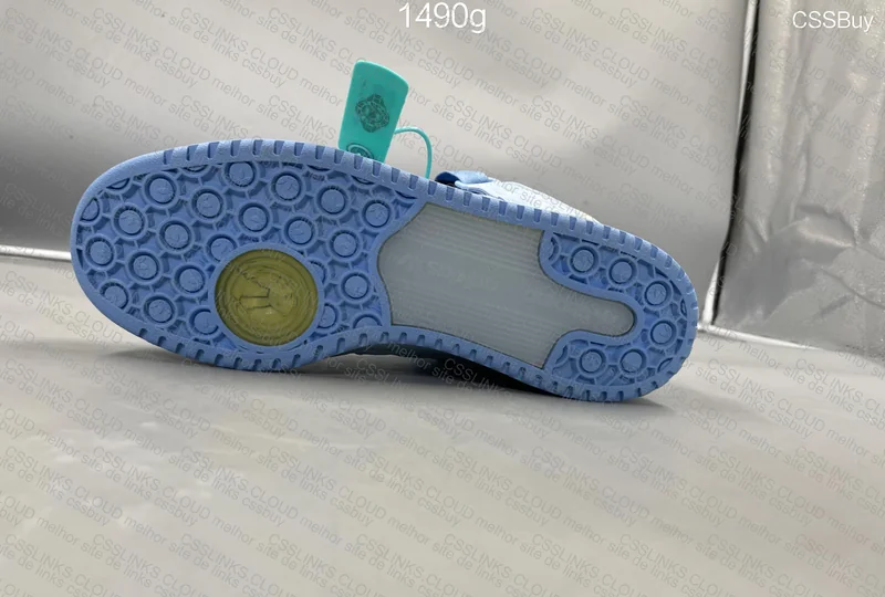 Bad Bunny x Forum Buckle Low 'Blue Tint' 2