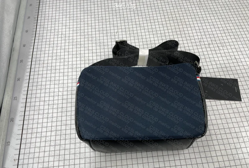 Bag Cross Report TOMMY HILFIGER. 5