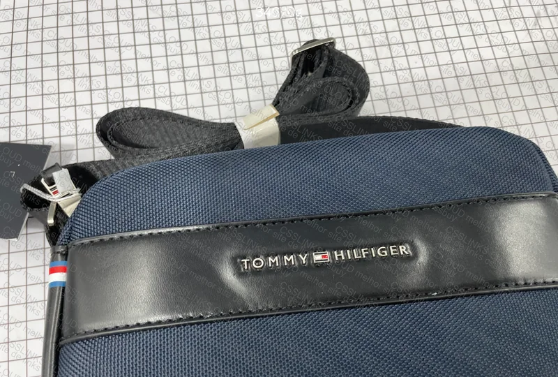 Bag Cross Report TOMMY HILFIGER. 6