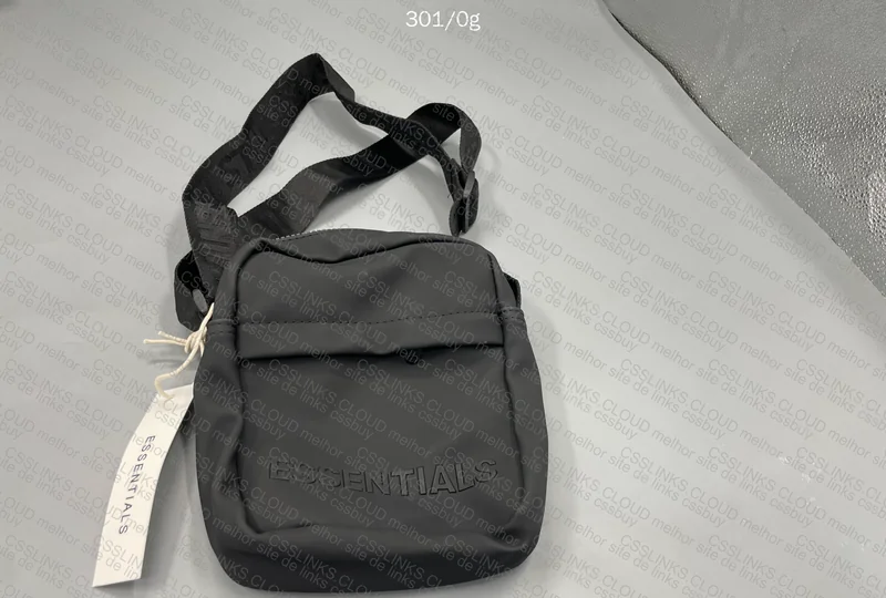 Bag essentials 2