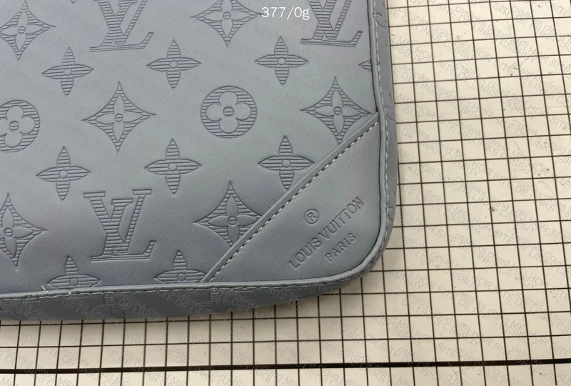 Louis Vuitton Bag with Wallet - Client 3