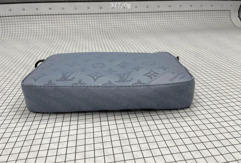 Louis Vuitton Bag with Wallet - Client 5