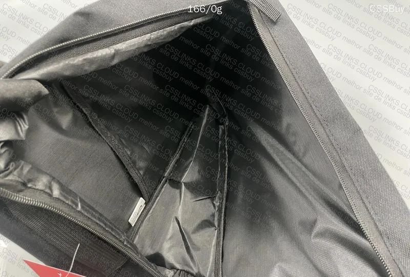 Simple Nike Bag (Bought for game) 3