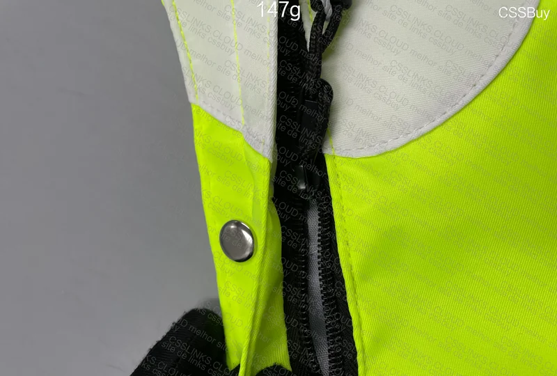 Bag Supreme x TNF Volt 2