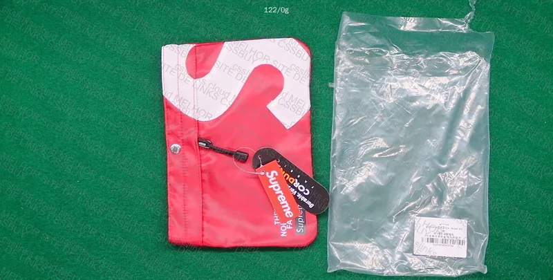Bag TNF x Supreme 4
