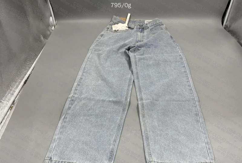 baggy jeans