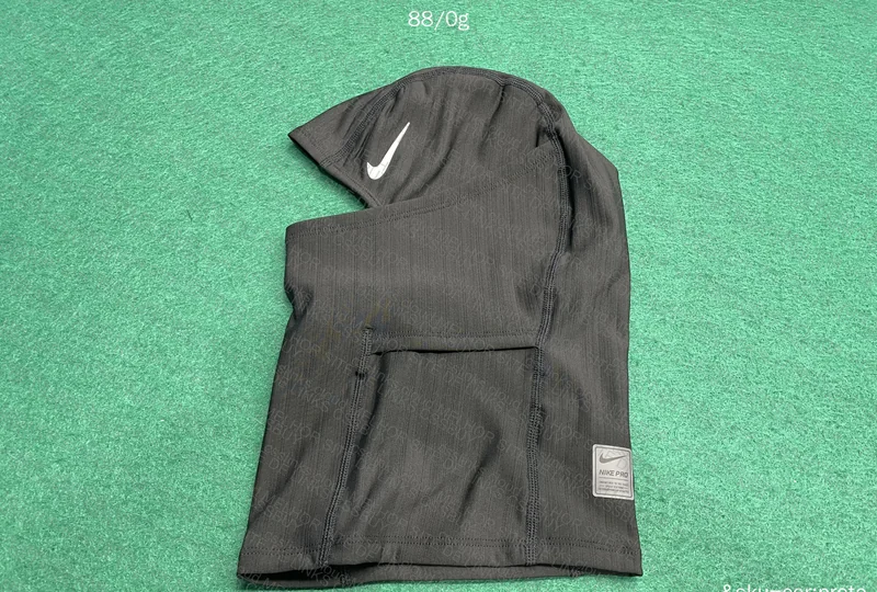 Nike Pro Balaclava 3