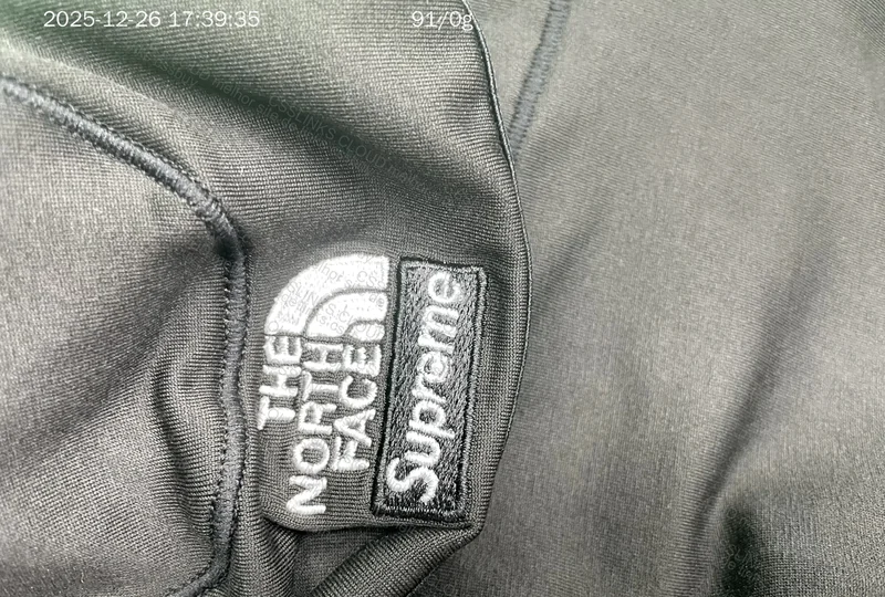 Balaclava Supreme x The North Face 4