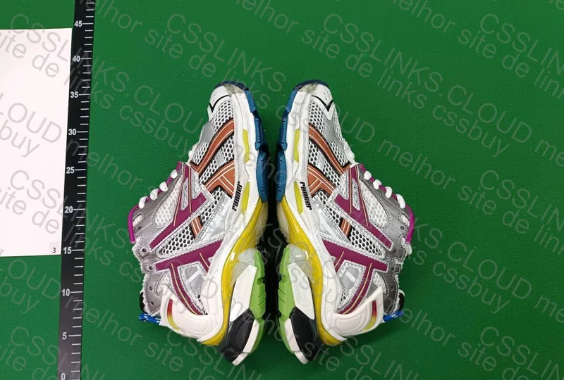 balenci runner 6