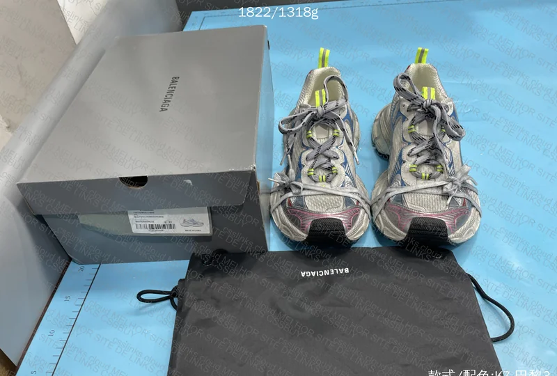 BALENCIAGA 3XL 9