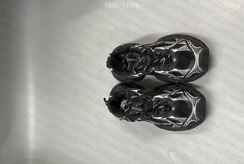 Balenciaga 3XL Black/White