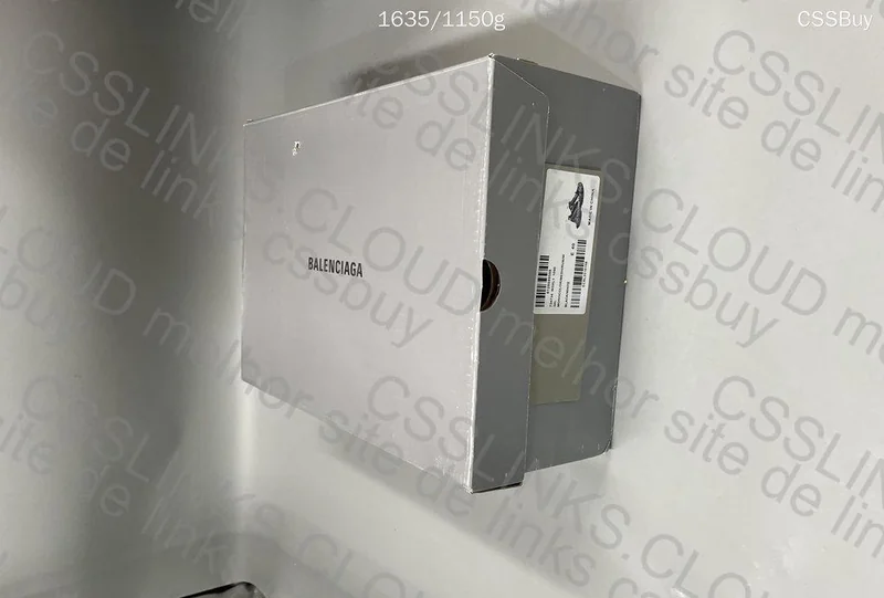 Balenciaga 3XL Black/White 11