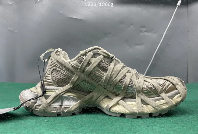 Balenciaga 3xl extremelace eggshell 4