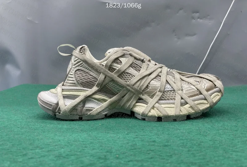 Balenciaga 3xl extremelace eggshell 7