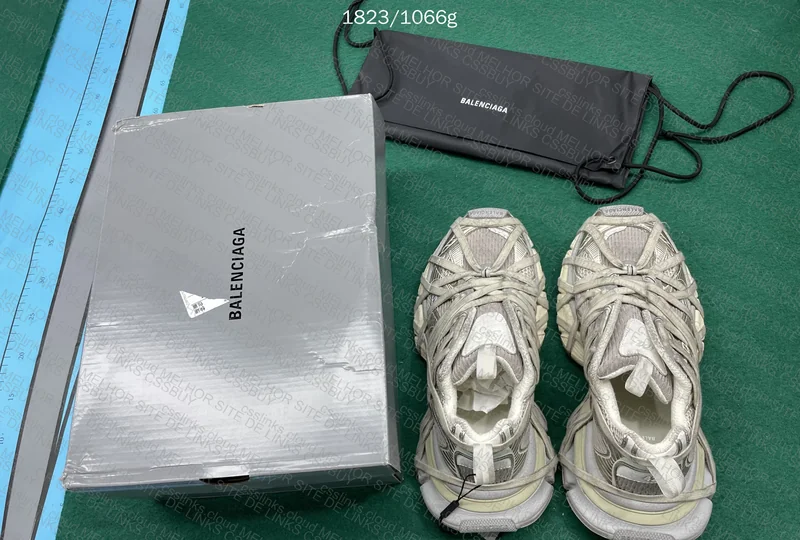 Balenciaga 3xl extremelace eggshell 9