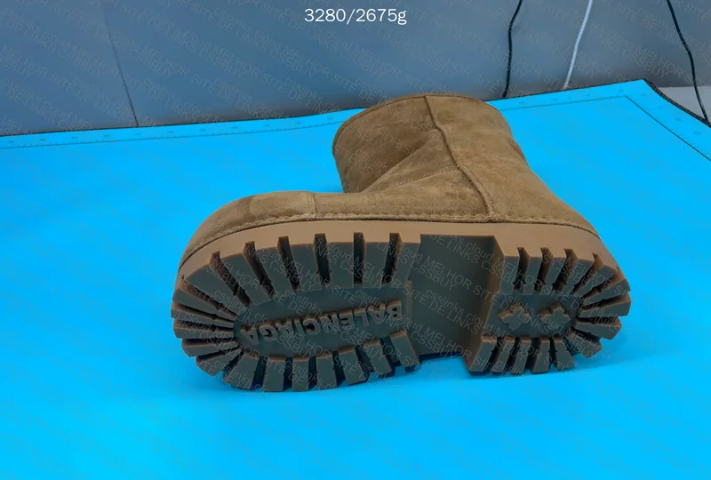 BALENCIAGA ALASKA BOOTS 3