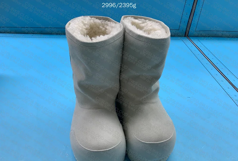BALENCIAGA ALASKA FUR BOOT 3