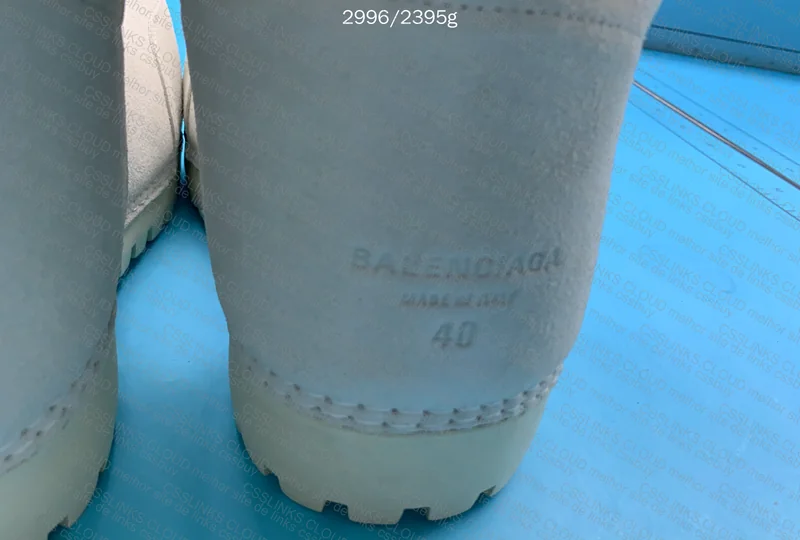 BALENCIAGA ALASKA FUR BOOT 6